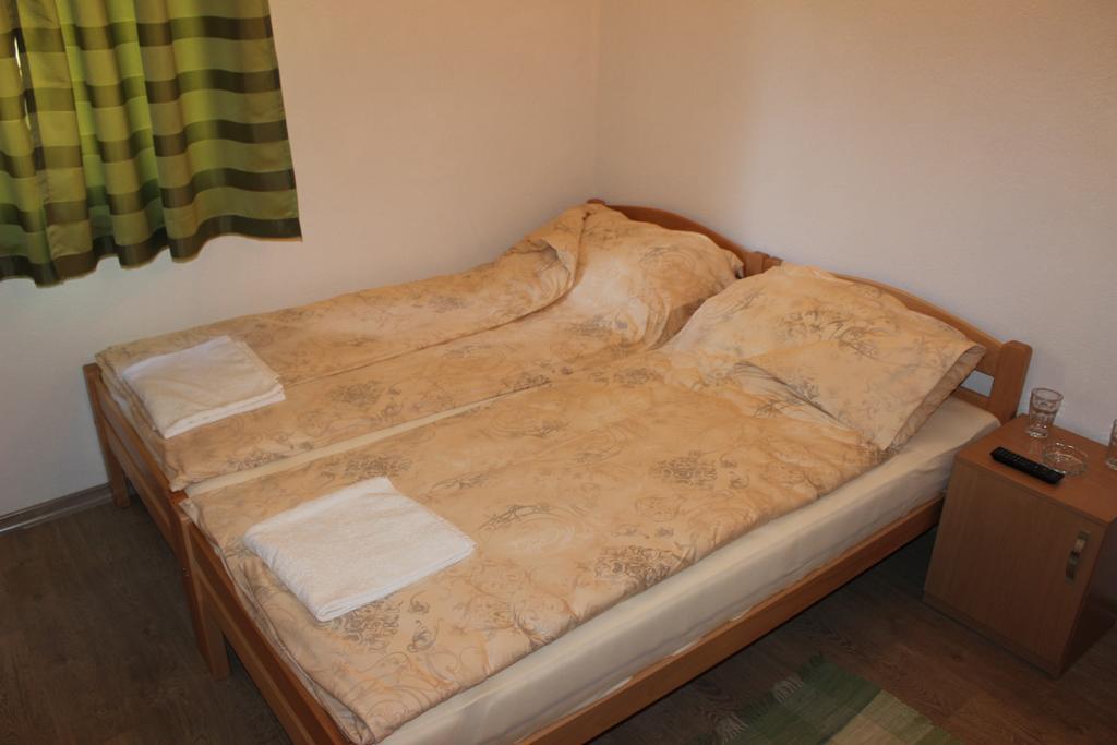 Rooms Zebax SJJ Exteriör bild
