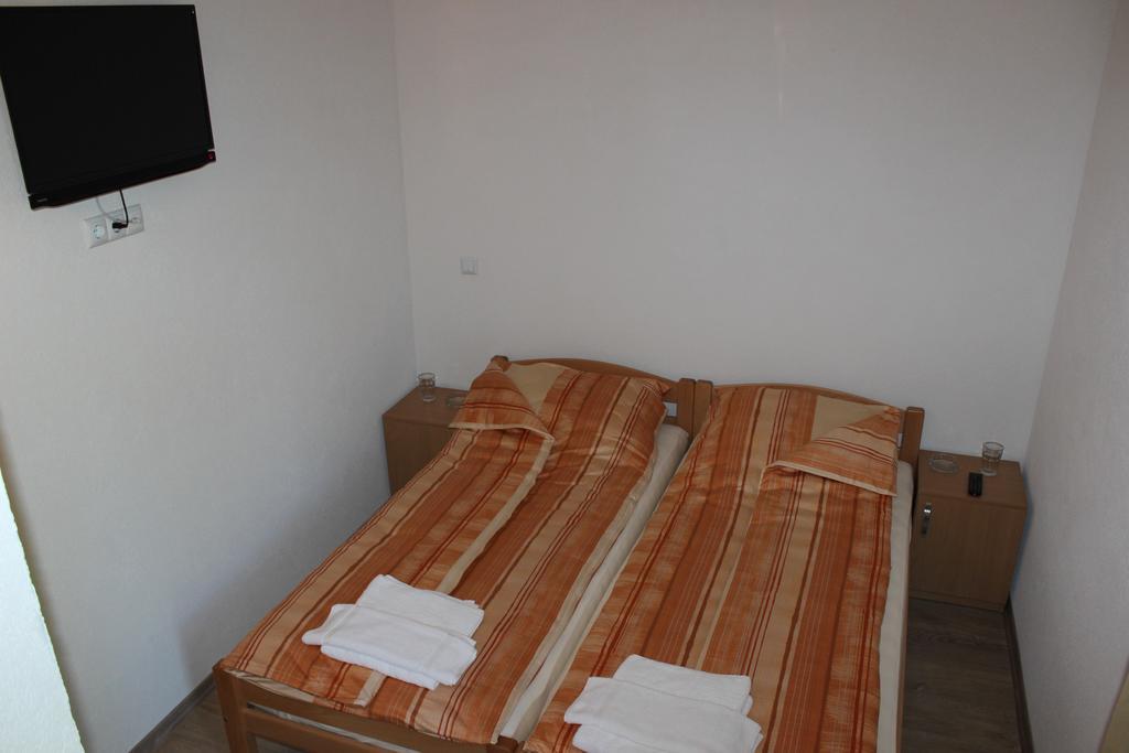 Rooms Zebax SJJ Exteriör bild
